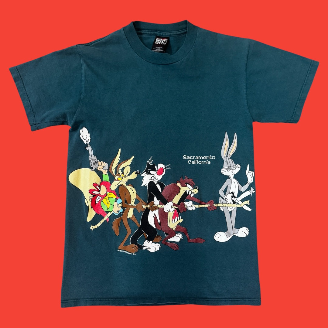 Looney Tunes Tug of War T-Shirt S
